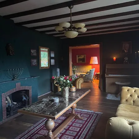 Timeless Rose House Ferienhaus *